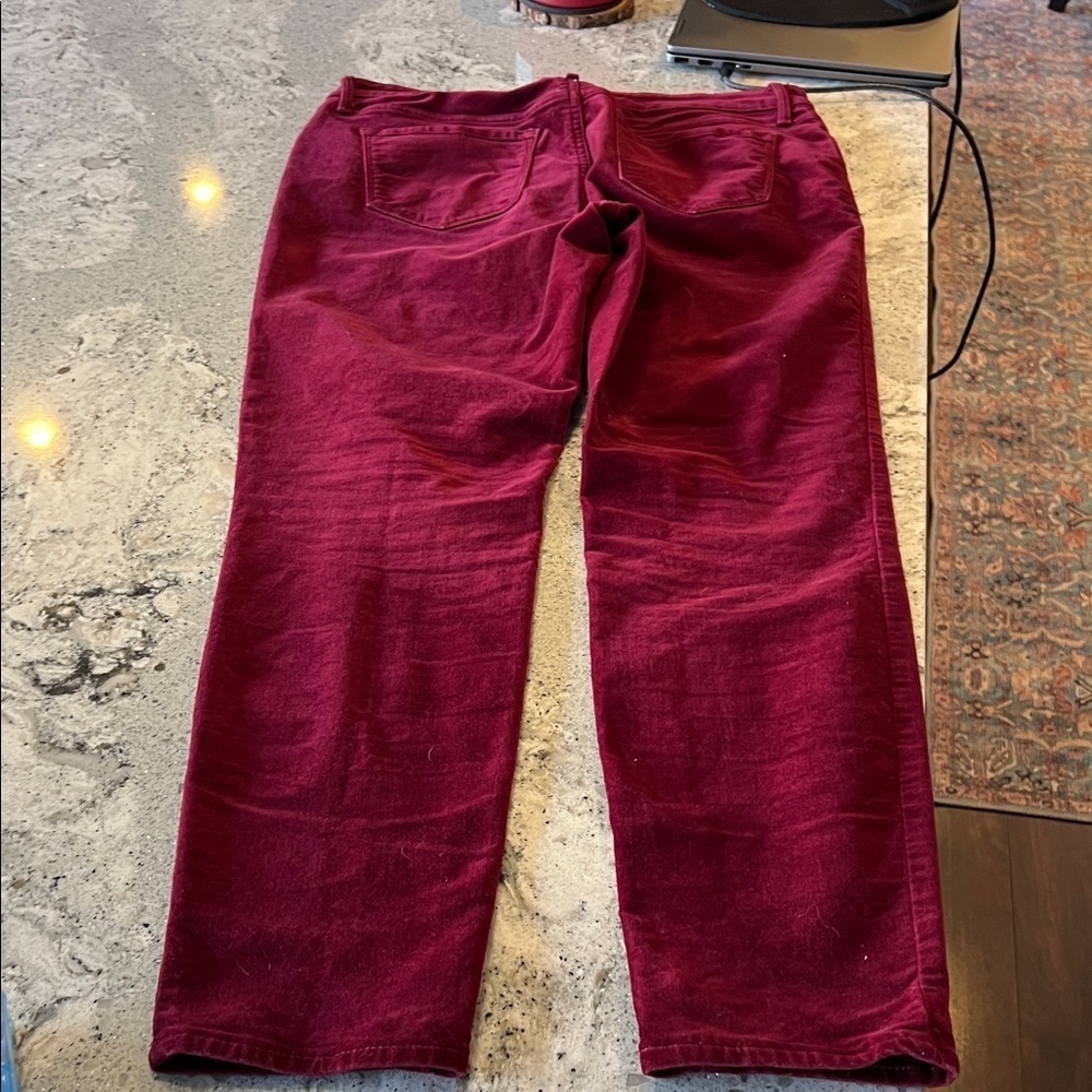 Old Navy Burgundy Velvet Pants Size 10 - Picture 7 of 7